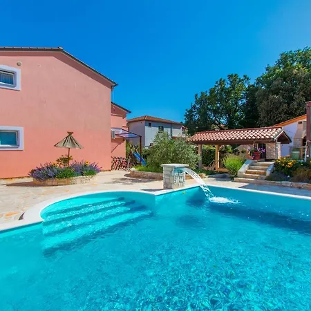 Monte Grande Villa