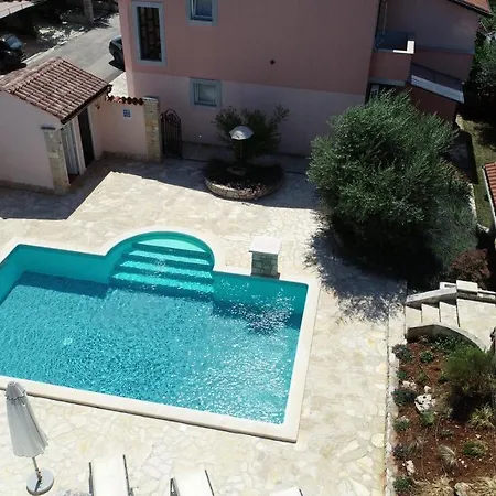 Monte Grande Villa