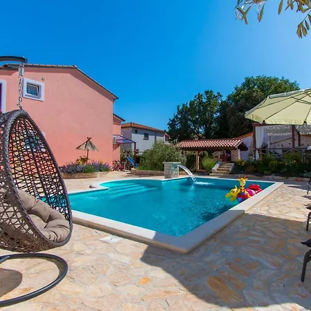 Monte Grande Villa *